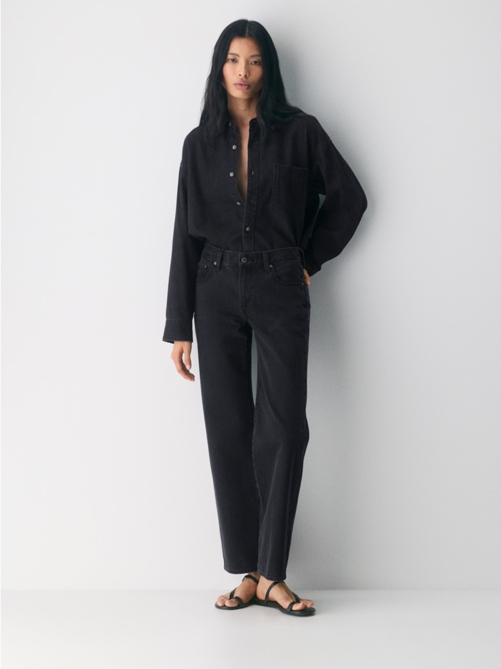 Aritzia Denim Forum The Farrah Lo-Rise Wide Jean